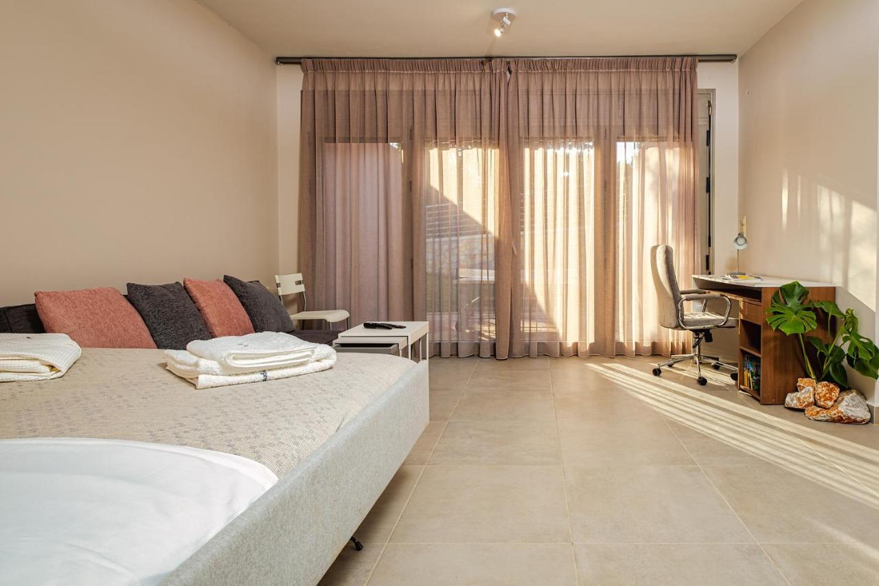 Cypress Village - Lux Villa 5' From Beach Daratsos Exterior foto